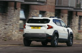 Dacia Duster Cargo, 2025, rear